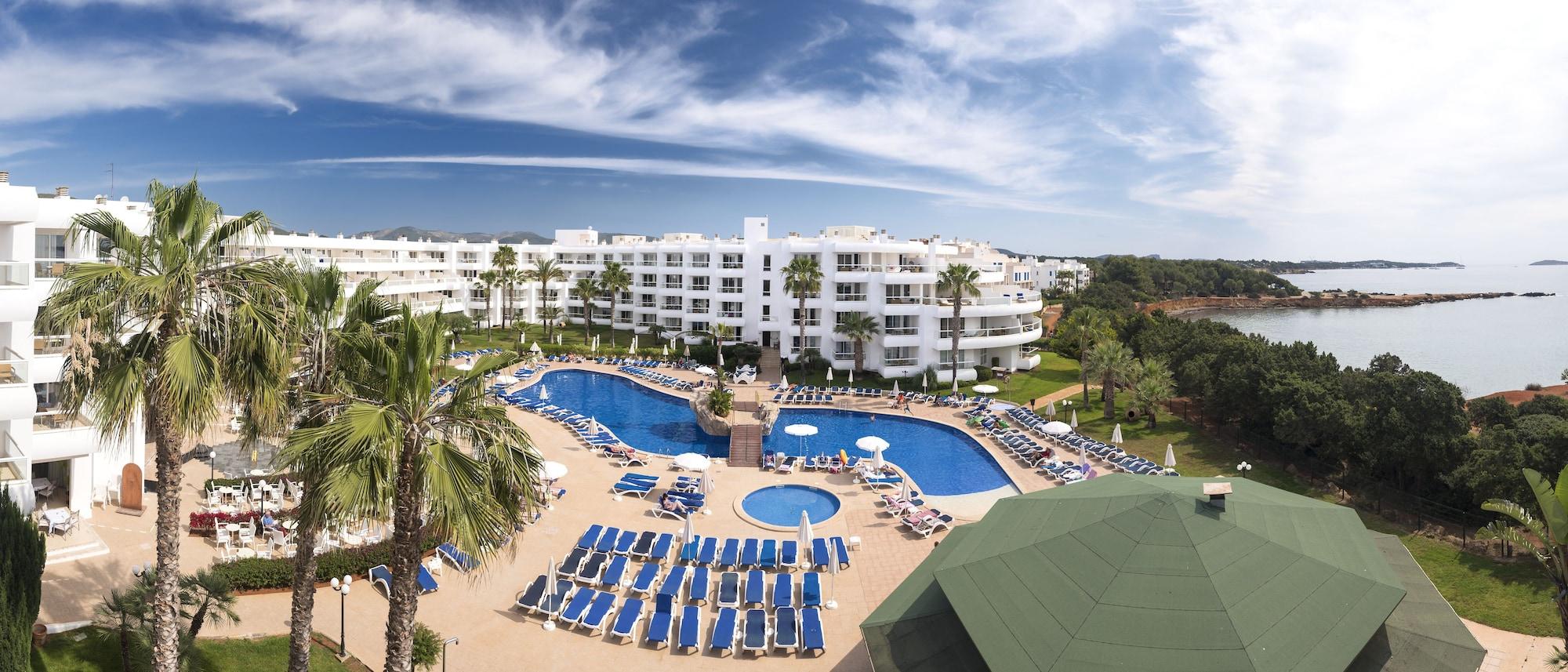 Aparthotel Tropic Garden Santa Eularia des Riu Esterno foto