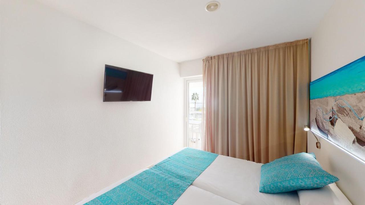 Aparthotel Tropic Garden Santa Eularia des Riu Esterno foto