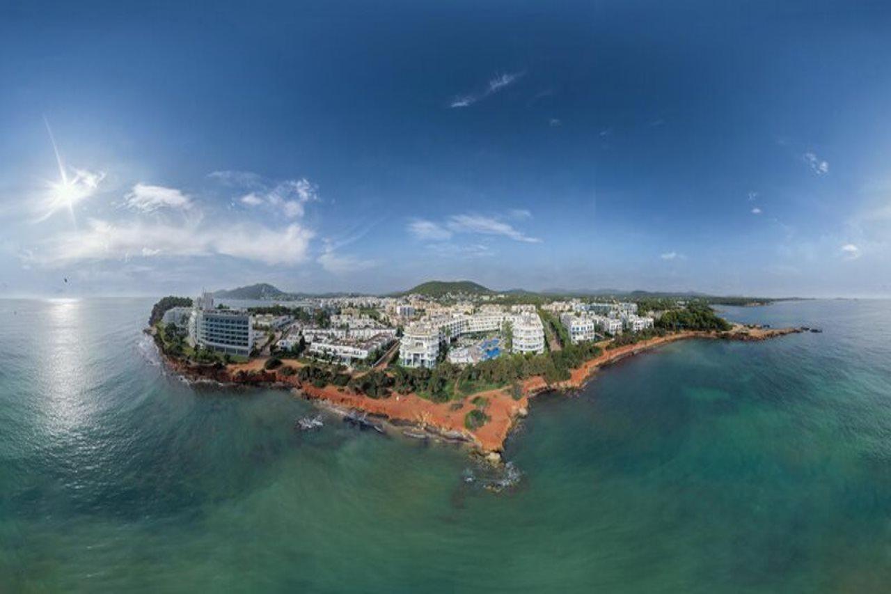 Aparthotel Tropic Garden Santa Eularia des Riu Esterno foto