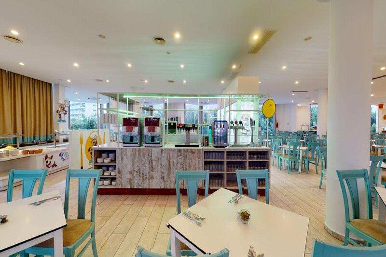 Aparthotel Tropic Garden Santa Eularia des Riu Esterno foto