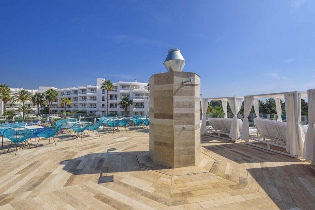 Aparthotel Tropic Garden Santa Eularia des Riu Esterno foto