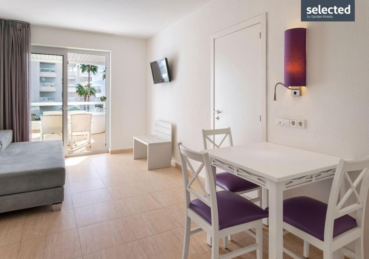 Aparthotel Tropic Garden Santa Eularia des Riu Esterno foto