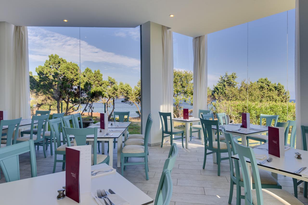 Aparthotel Tropic Garden Santa Eularia des Riu Esterno foto