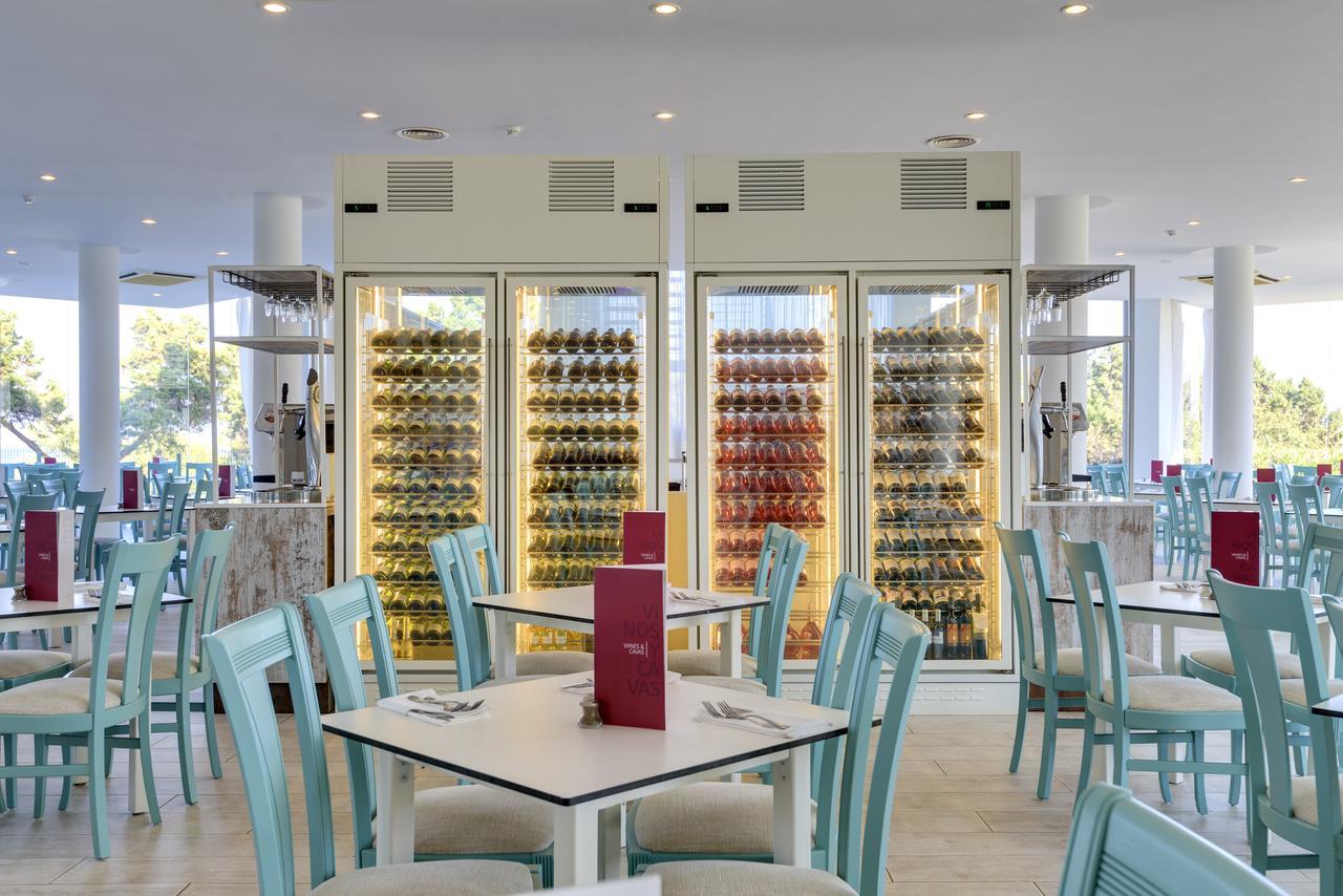 Aparthotel Tropic Garden Santa Eularia des Riu Esterno foto
