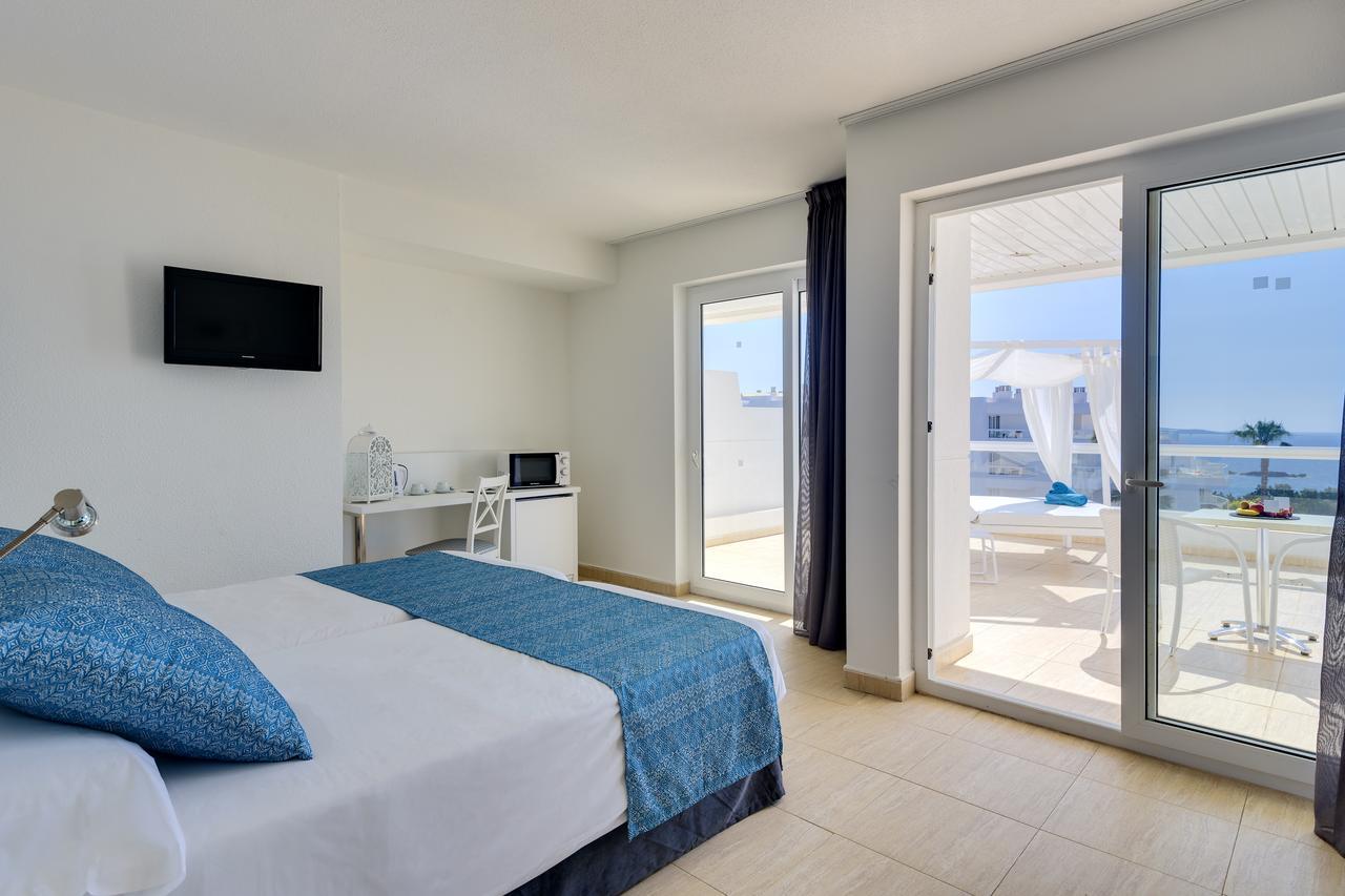 Aparthotel Tropic Garden Santa Eularia des Riu Esterno foto